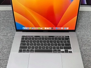 1819 岁 macbookpro 高清版本，视网膜显示屏，操作流畅，携带方便