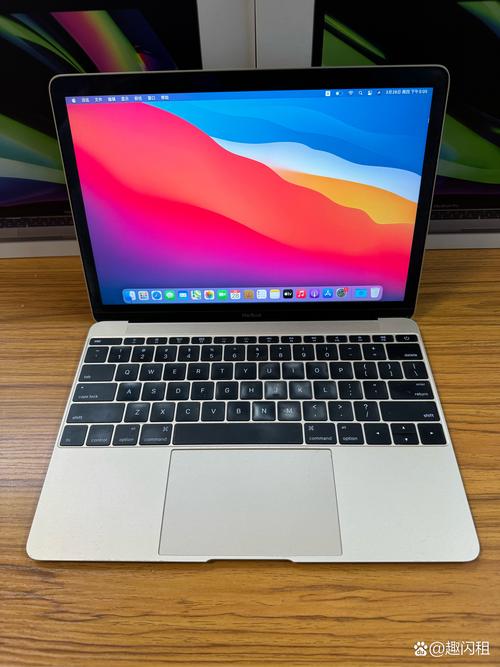 1819 岁 macbook 日本，能强劲，轻薄便携，适合学生和办公使用